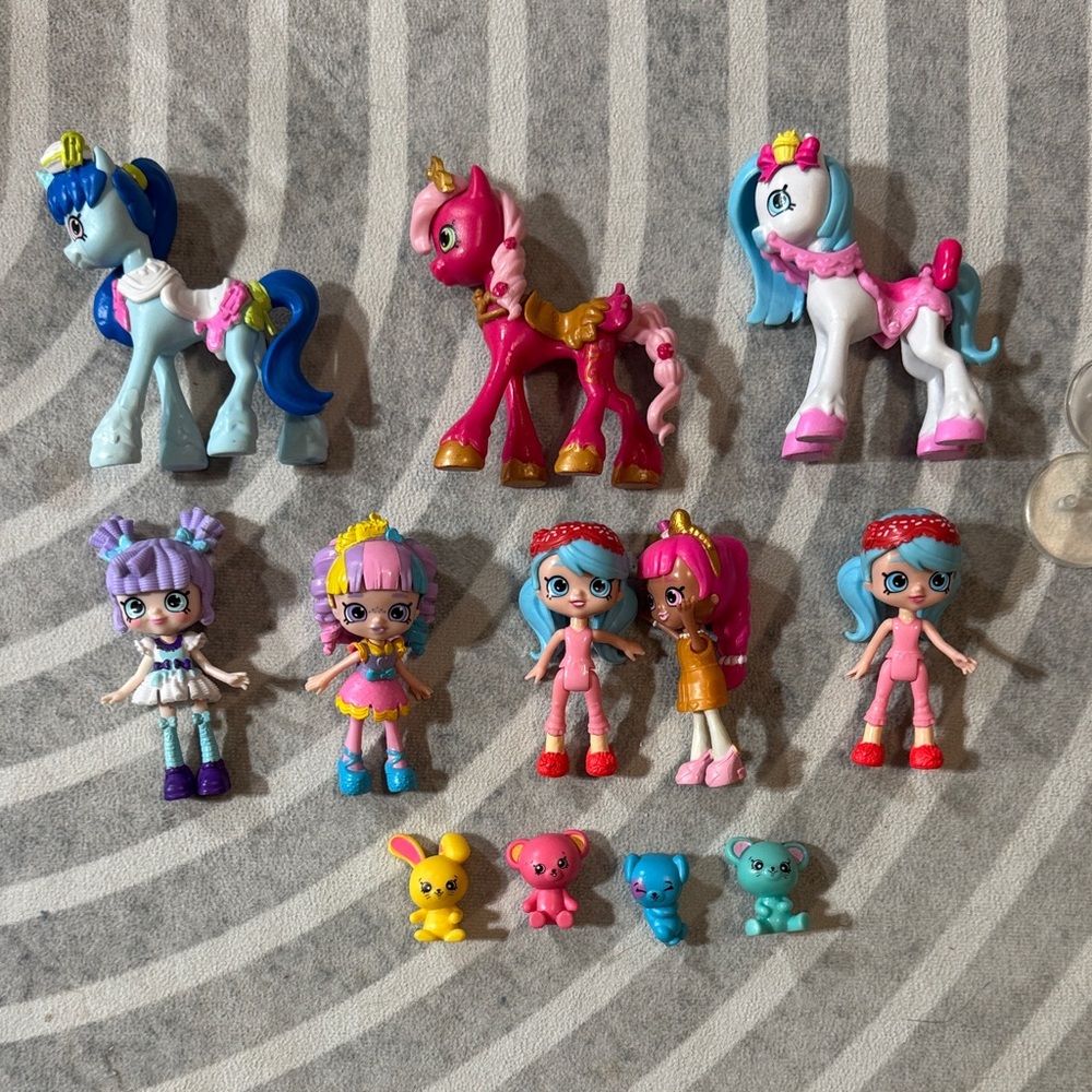 SHOPKINS horses, dolls and minis
